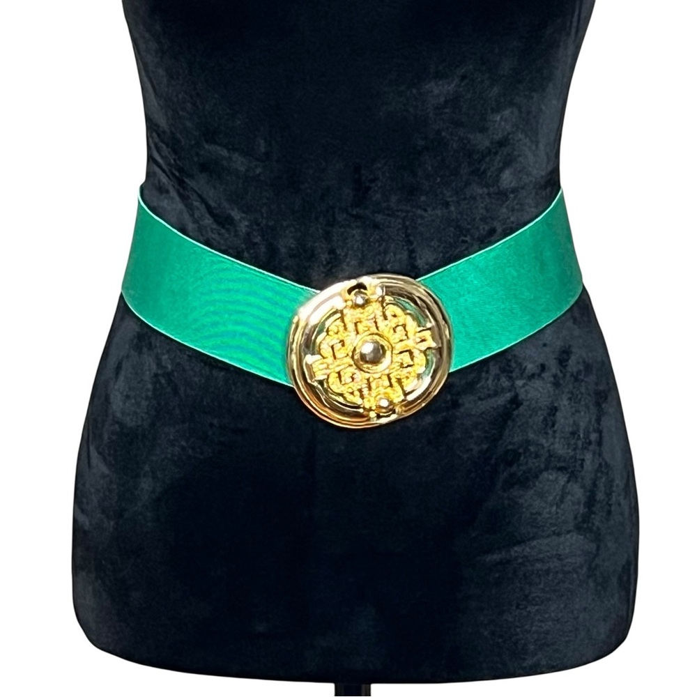 VINTAGE Pearl Brand 80’s Kelly Green Stretch Belt Bold Goldtone Buckle SZ S/M